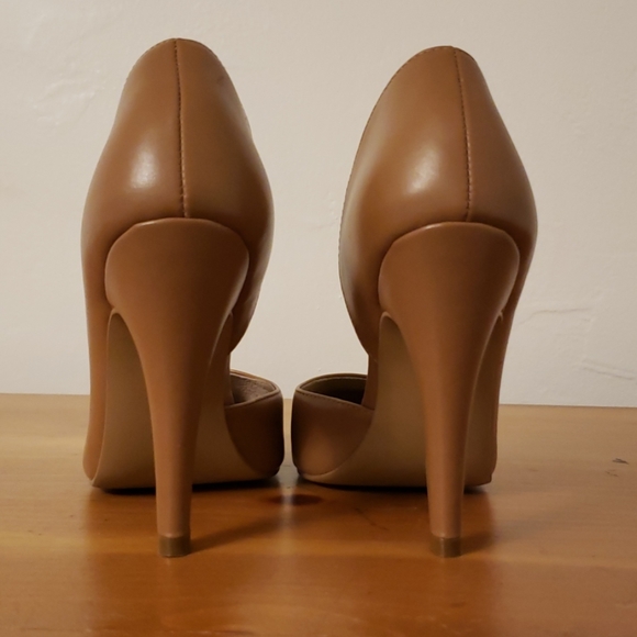 Shoes - Picture 3 of 3